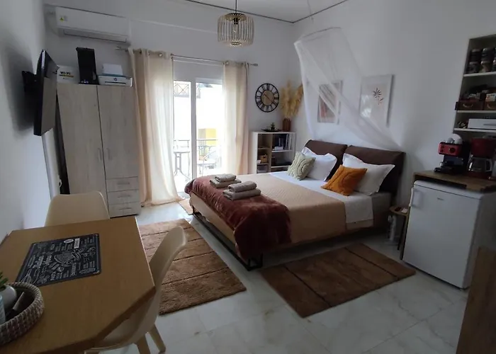 Beautiful Choice - Near Athens Airport - 50M From The Sea - Iq+