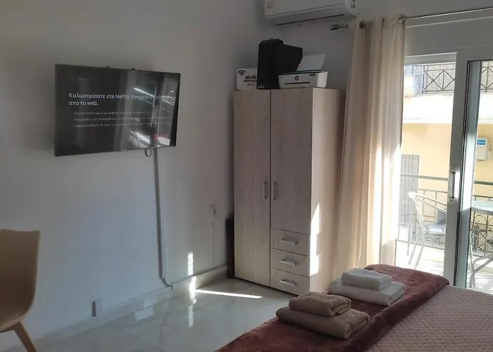 Beautiful Choice - Near Athens Airport - 50M From The Sea - Iq+