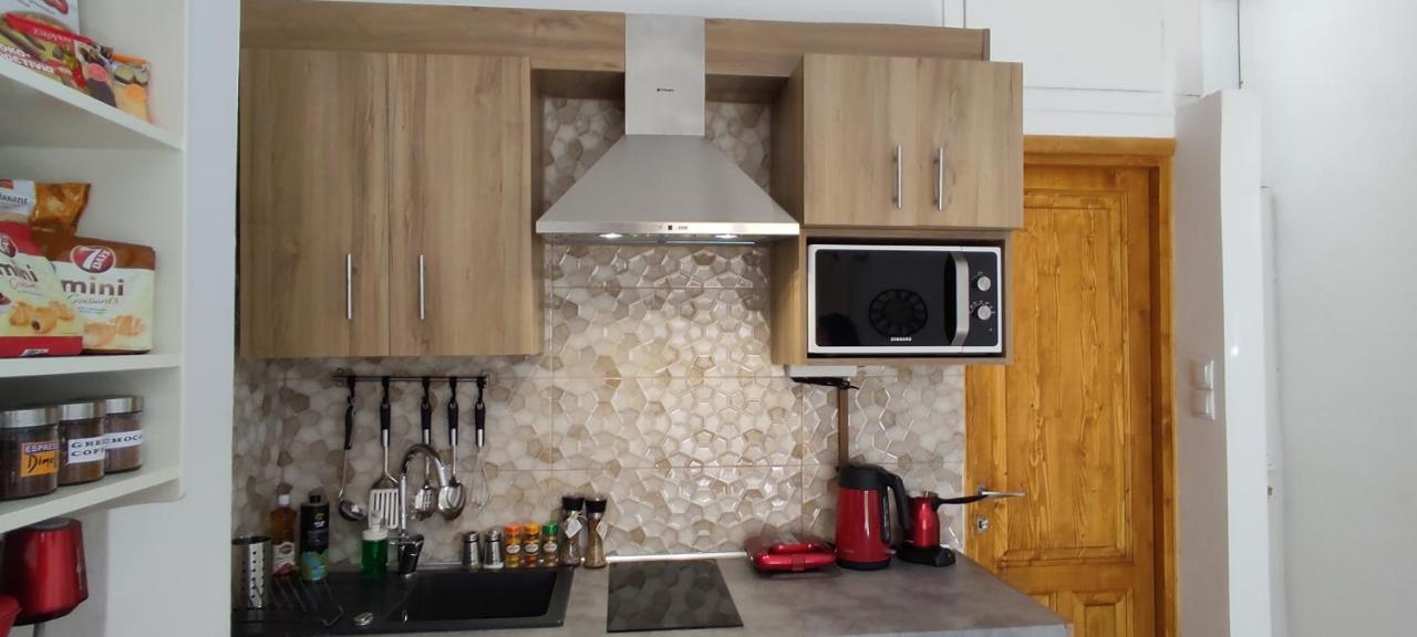 Apartment Beautiful Choice - Near Athens Airport - 50m From The Sea - Iq+ *